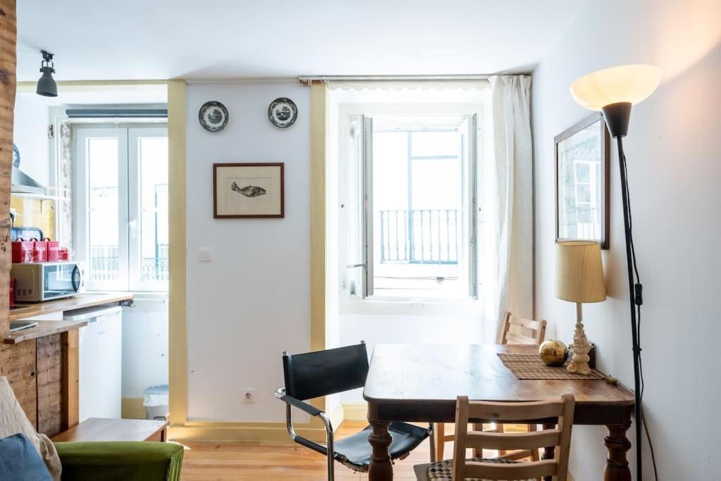 Lx Townhouse Ideal For Big Groups Prime Location Trendy Street Lisbon Luaran gambar