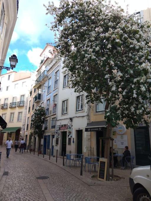 Lx Townhouse Ideal For Big Groups Prime Location Trendy Street Lisbon Luaran gambar